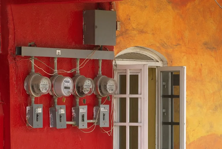 Vasarą elektros sąskaitą verta tikrinti nuo skaitiklio