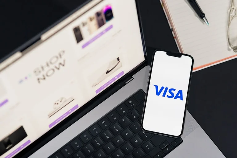 Gavėjo vardas nesutampa su IBAN: ką reiškia banko įspėjimas