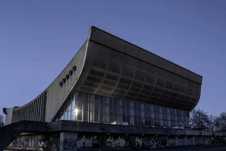 Rugpjūčio 29-oji: trys lūžiai Lietuvos kultūros kelyje