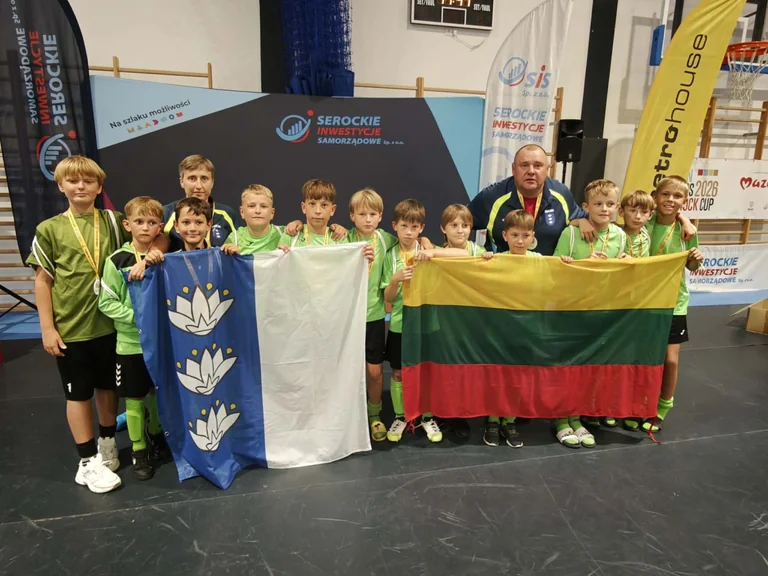 Ignalinos jaunieji futbolininkai Lenkijoje: šešių mačų išbandymas