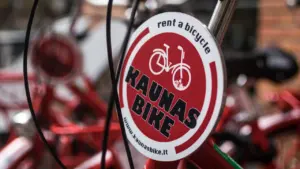 „Kaunas Bike“ nuomos punktas kviečia miesto gyventojus aktyviai praleisti laisvalaikį Kaune.