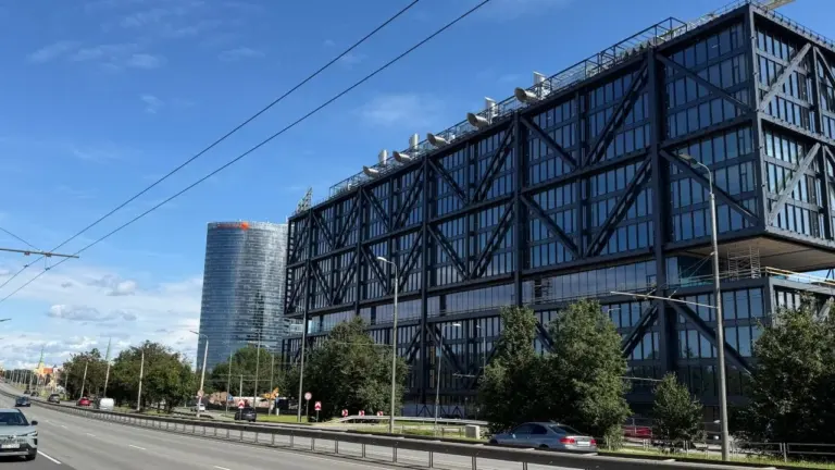 Rygoje vystomas verslo centras pritraukė 3,5 mln. eurų investicijų