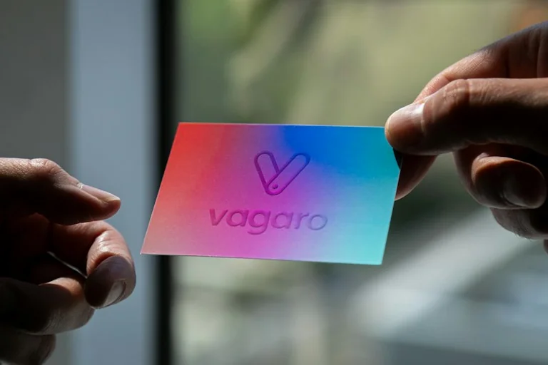 Vizitinė kortelė išduoda daugiau nei logotipas